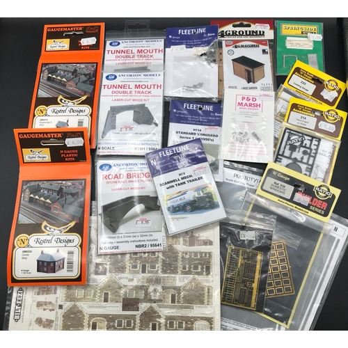 124 - Ex-shop Stock N Scale Model Railway Kits, includes Gaugemaster, Fleetline, Ancorton Models and other... 