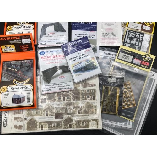 124 - Ex-shop Stock N Scale Model Railway Kits, includes Gaugemaster, Fleetline, Ancorton Models and other... 