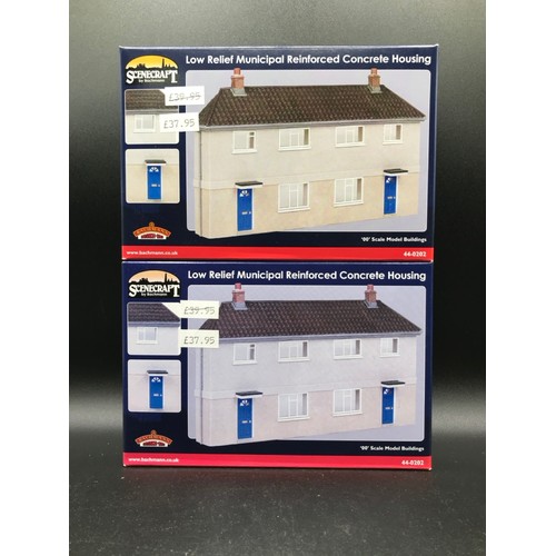 442 - Sixteen Scenecraft by Bachmann OO Scale Model Buildings, Ex-shop Stock, New in Boxes, includes 44-00... 