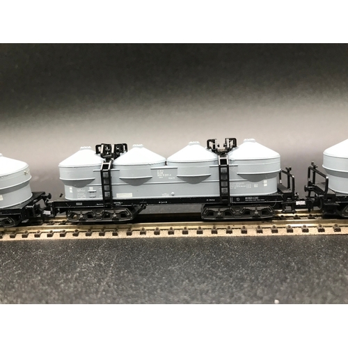 379 - Seven 'N' gauge Wagons, Various manufacturers, 'Ready-to-roll' - Fair/Good (7) 300g