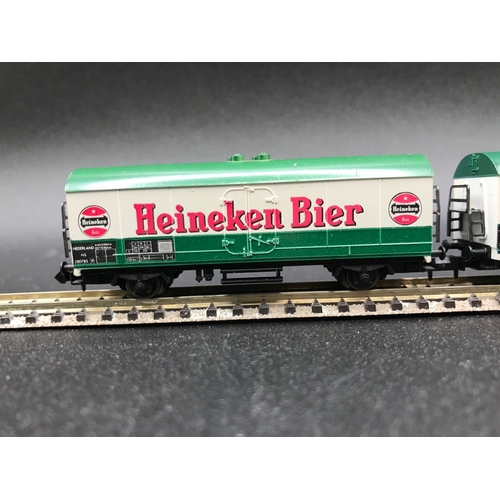 383 - Six 'N' Gauge Continental Beer Wagons, Fleischmann (5), Trix (1), 'Ready-to-roll' - Good (6) 300g