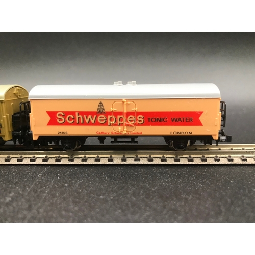 384 - Six 'N' Gauge Continental Wagons, Fleischmann (1), Trix (1), Lima (4) 'Ready-to-roll' - Good (6) 300... 