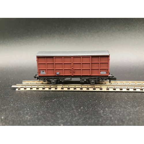 385 - Nine 'N' gauge Rolling Stock, including Trix Crane, Trix (8), Peco (1), 'Ready-to-roll' - Good (9) 4... 