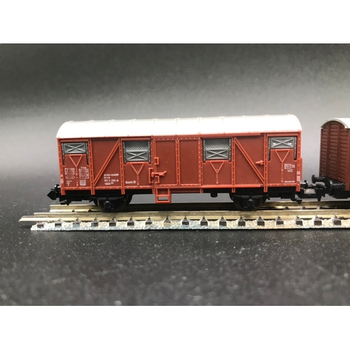 385 - Nine 'N' gauge Rolling Stock, including Trix Crane, Trix (8), Peco (1), 'Ready-to-roll' - Good (9) 4... 