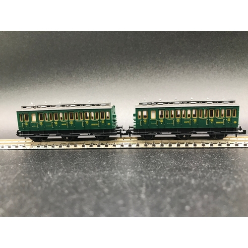 392 - Two Rakes of 'N' Gauge Fleischmann Piccolo Cars/Coaches, 50cm Rake of Seven and 27 Rake of Three DB ... 