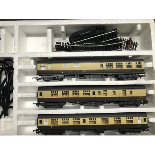 263 - Lima OO Scale Western Express Electric Train Set 105006, Western Gladiator Diesel Locomotive Tested ... 