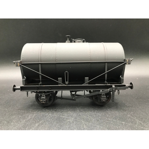 232 - Tower Brass 'O' Gauge Tank Car A Oil Tank Wagon in plain Black, Finescale, Lightly run if run at all... 