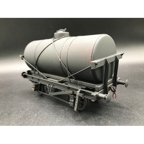 235 - Tower Brass 'O' Gauge Tank Car C Oil Tank Wagon in plain Black, Finescale, Lightly run if run at all... 