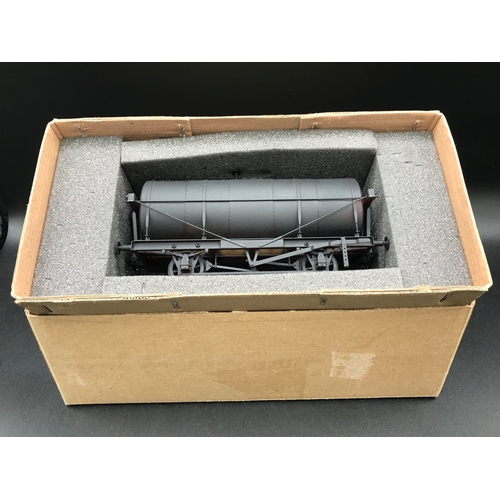 237 - Tower Brass 'O' Gauge Tank Car D Oil Tank Wagon in plain Black, Finescale, Lightly run if run at all... 