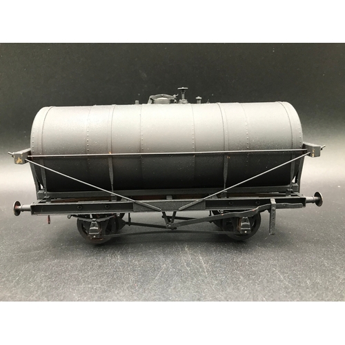 238 - Tower Brass 'O' Gauge Tank Car D Oil Tank Wagon in plain Black, Finescale, Lightly run if run at all... 