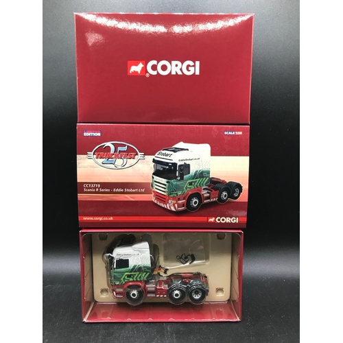 86 - Corgi Hauliers of Renown Limited Edition CC13812 Mercedes-Benz Actors Curtainside Stobart/Knauf, wit... 