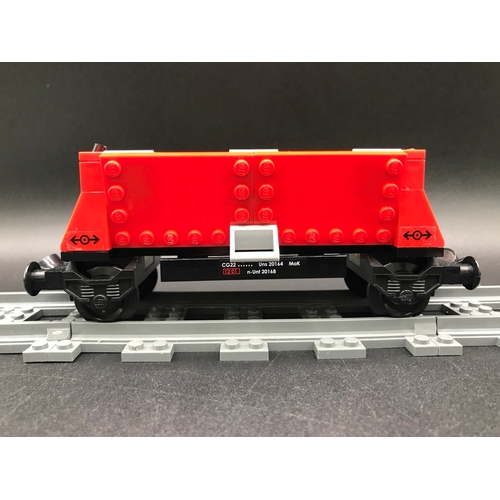 169 - Lego City Cargo Train Deluxe 7898 Train set with built Locomotive, four built Rolling-stock, Complet... 