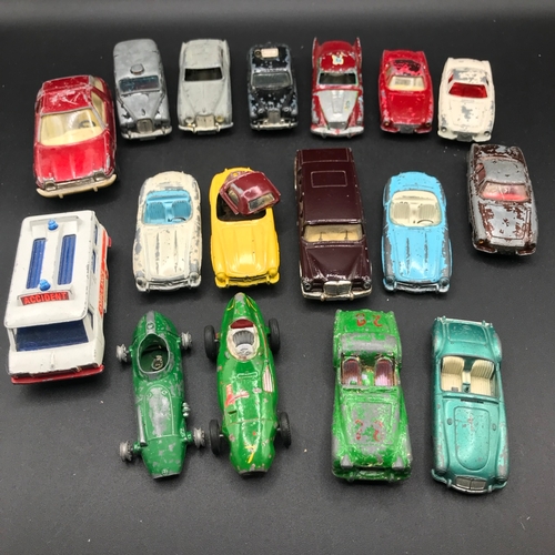 59 - 18 Corgi Toys die-cast for Restoration, includes Mercedes-Benz 600 Pullman with working wipers, Four... 