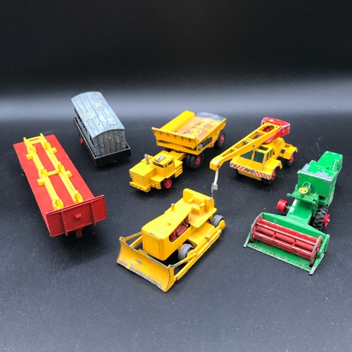 65 - A Mixed Lot of Dinky (4) and mostly Lesney Matchbox (12), Play worn in Poor/Fair condition, includes... 