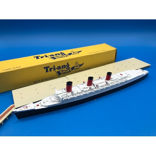 108 - 16 Boxed Triang Minic Waterline Ship Models 1:1200 Scale in the Original boxes, plus another 23 unbo... 