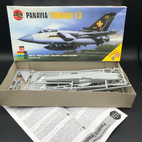 137 - 11 Airfix Un-built 1:72 Scale Aeroplane & Helicopter Kits, each Boxed with Instructions, Three seale... 