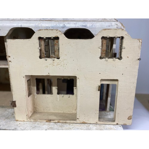 695 - Tri-ang Princess Dolls House. Tri-ang Limited, England: Princess Elizabeth's Little House (Welsh tha... 