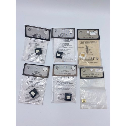 712 - Various New Dollhouse/Modelling Lighting components. VG. 1000g. (approx 80 items)
6 x CK1003
3 x DE1... 