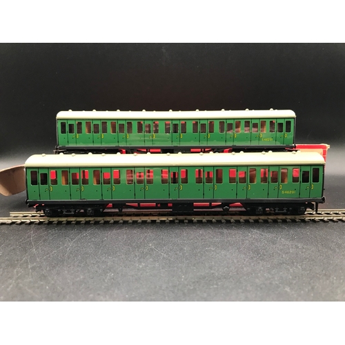 89 - Hornby Dublo Rolling-stock including TPO Mail Van Set (in-complete), plus pair of Boxed 4081 Suburba... 