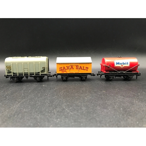 90 - 40+ Dublo Rolling-stock Boxed and Un-boxed, includes two boxed Containers, Tank Wagons, Cattle Truck... 