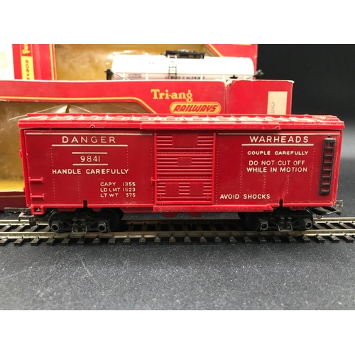 136 - A Job Lot of mostly Triang Railways and Hornby items includes R404 Operating Hopper Car Set (VG) wit... 