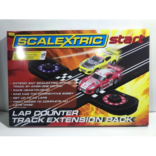 655 - Two Scalextric Lap Counter Track Extension Pack C8258, New ex-stock - Excellent, Box Very Good (2) 2... 