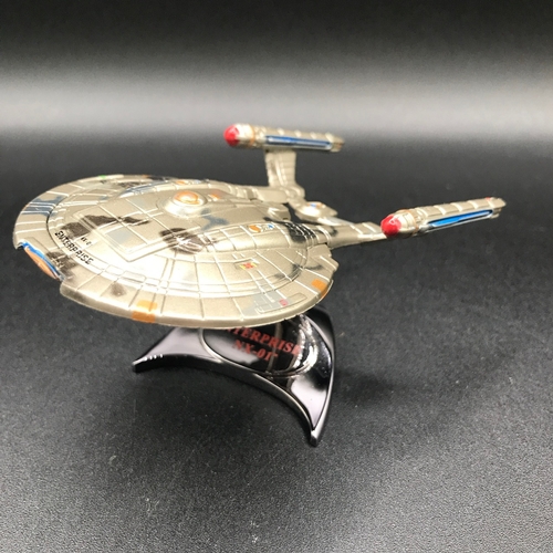 646 - 30+ Star Trek models, including Micro Machines and others, with and without stands - Fair/Good (30+)... 