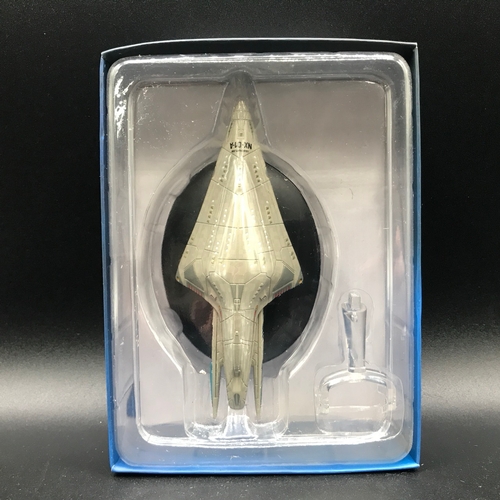 647 - 19 Eaglemoss Star Trek Die-cast models in original packaging, Models appear un-disturbed from packag... 