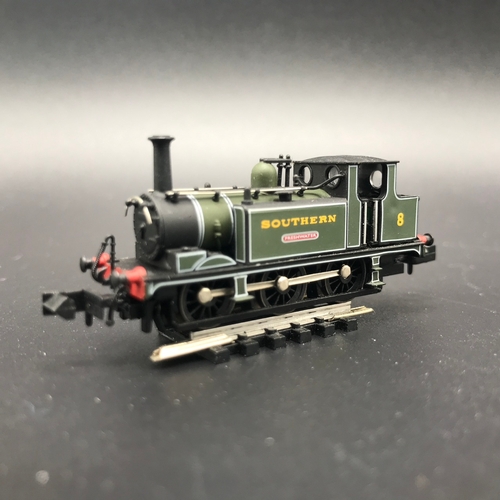 239 - A Dapol ND-100F 'N gauge' Locomotive Terrier 'Freshwater' Southern Lined Green No.8, Tested Runner -... 