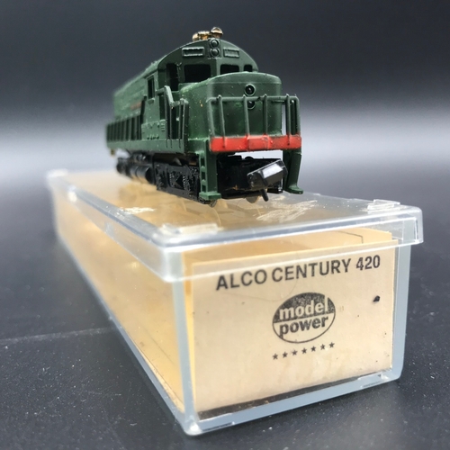 241 - An Alco Century 420 'N gauge' Diesel Locomotive, Great Western, Green, Tested Runner, Single Light -... 