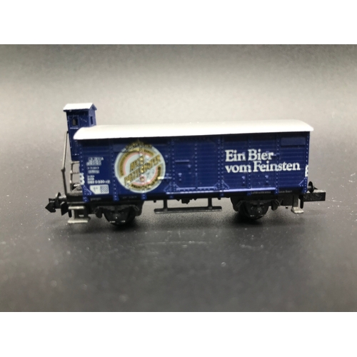 253 - Arnold N Gauge 0156 Berliner Bierwagen 5 Wagon Set, 'Ready-to-roll' - Wagons Good, Box Good (1) 400g