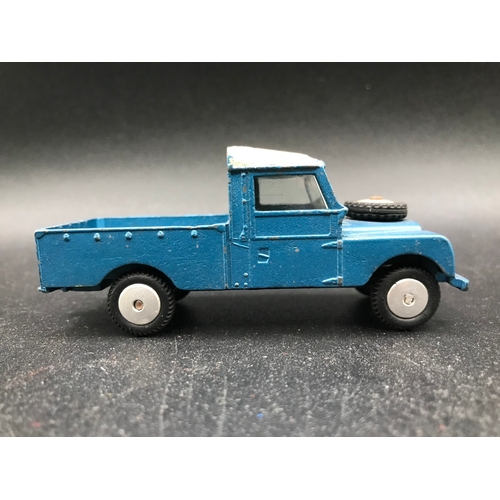 584 - Corgi Toys 406 Land Rover 109