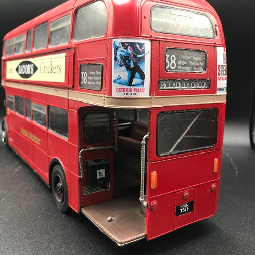 663 - Revell 1:24 Kit-built London Routemaster Double-decker Bus with Glass cabinet, Route 38 Hackney to P... 