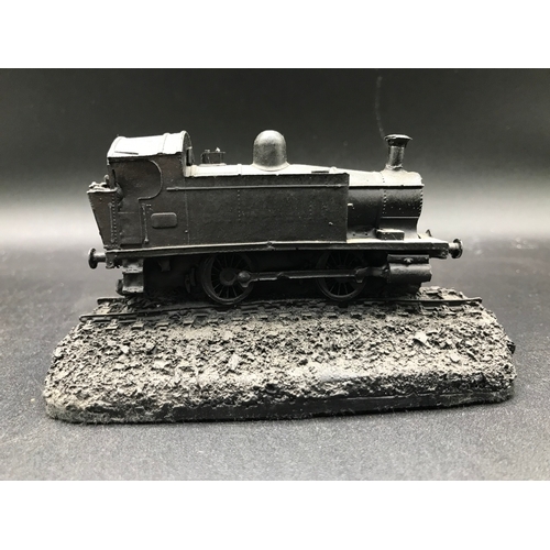 295 - A Flying Scotsman Pewter Sculpture by Compulsion Gallery on a wooden plinth and custom case, along w... 