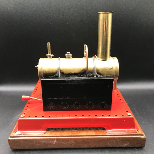 8 - Mamod twin cylinder super heated steam engine 'Jenny Wren' mounted on wooden plinth - Good (1) 2900g