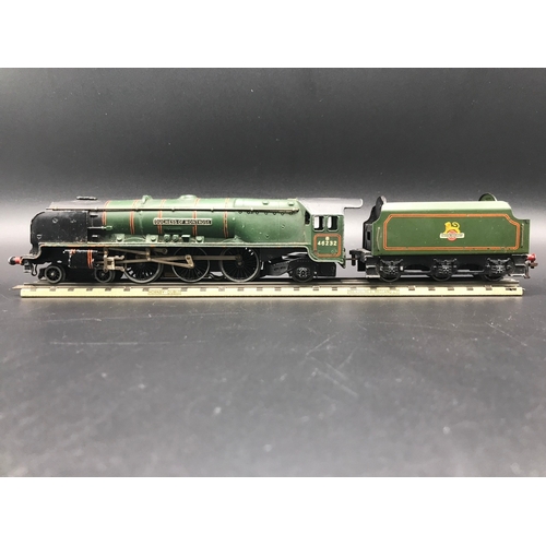 91 - Two Dublo 3-Rail Locomotives, City of Sheffield 4-6-2 No.46249 Tested Runner (Fair) Bogies need atte... 