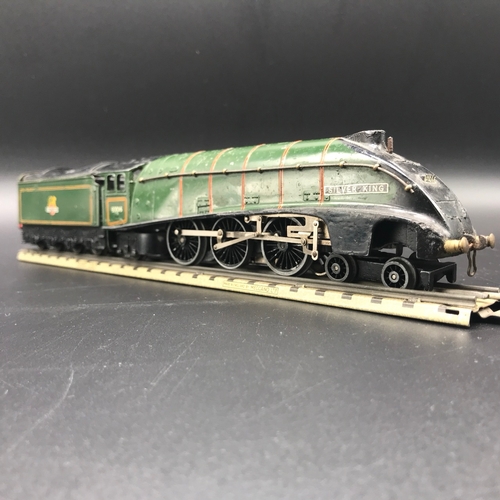 92 - Two Dublo 3-Rail Locomotives, Silver King 4-6-2 No.60016 Tested Runner (Fair), together with Black L... 