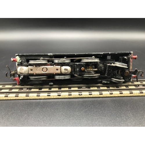 92 - Two Dublo 3-Rail Locomotives, Silver King 4-6-2 No.60016 Tested Runner (Fair), together with Black L... 