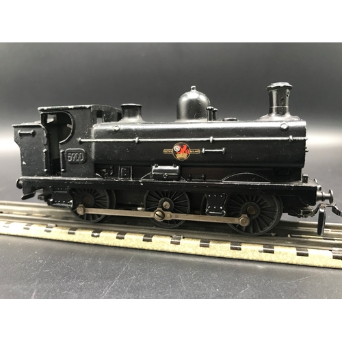 101 - Two 3-Rail Locomotives both Tested Runners, Dublo EDL18 Class 4MT Standard 2-6-4T in BR Black No.800... 