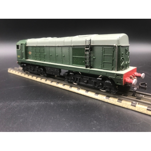 103 - Two Dublo 3-Rail Locomotives both Tested Runners, L30 Class 20 in BR Green Bo-Bo No.D8017  Tested Ru... 