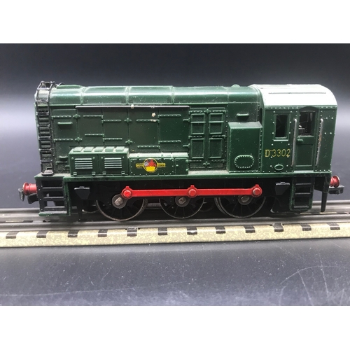 103 - Two Dublo 3-Rail Locomotives both Tested Runners, L30 Class 20 in BR Green Bo-Bo No.D8017  Tested Ru... 