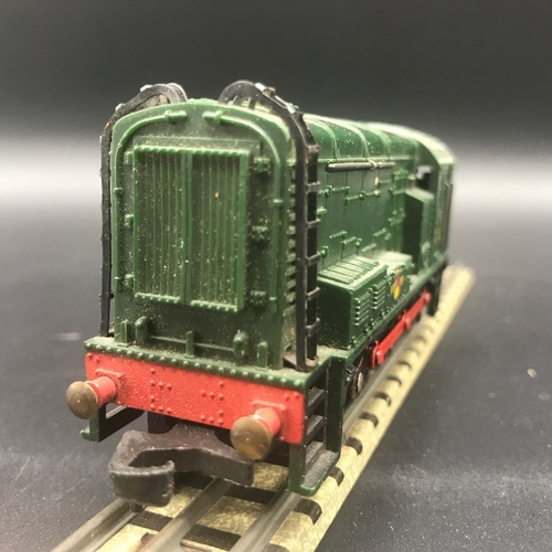 103 - Two Dublo 3-Rail Locomotives both Tested Runners, L30 Class 20 in BR Green Bo-Bo No.D8017  Tested Ru... 