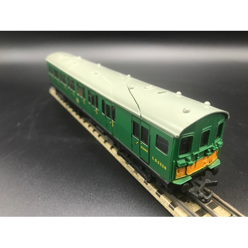 104 - Dublo 3-Rail 3250 EMU motor coach S.65326 Boxed, with S46291 compartment coach and S77511 Guards & c... 