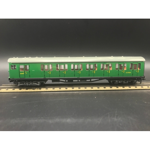 104 - Dublo 3-Rail 3250 EMU motor coach S.65326 Boxed, with S46291 compartment coach and S77511 Guards & c... 