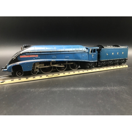 105 - Two Dublo EDL1 3-Rail A4 Locomotives both Tested, Unusual Metallic Silver Blue 4-6-2 Tested Non-Runn... 