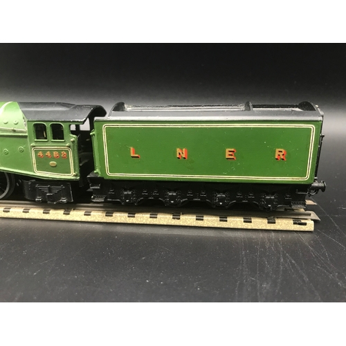 106 - A Dublo EDL1 3-Rail A4 Locomotive & tender in LNER Green satin finish with white lining as 4482 Gold... 