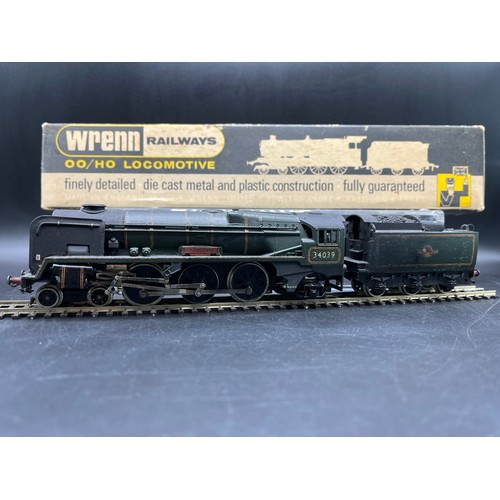 138 - Wrenn W2236 West Country Class 4-6-2 OO Locomotive ‘Boscastle’ No.34039 BR Green, Weathered to good ... 