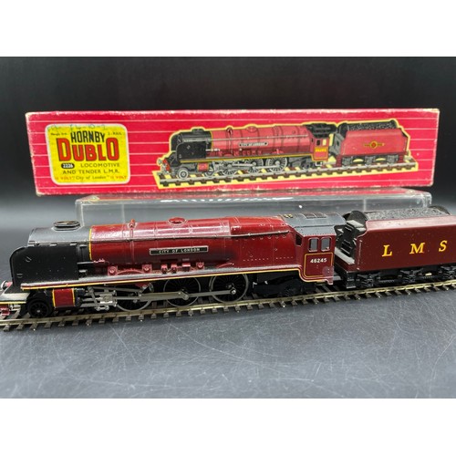 143 - A Boxed Dublo 2226 2-Rail Locomotive Tested Runner, Duchess Class 4-6-2 'City of London' No.46245 wi... 