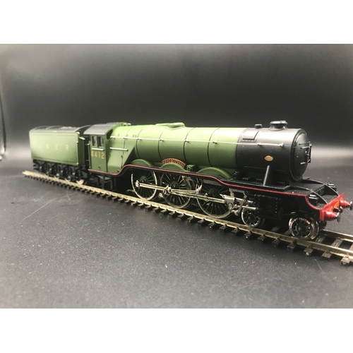 146 - Two Trix Trains OO Gauge Locomotives, Tested Runners, LNER Flying Scotsman 4-6-2 No.4472 and LNER Ho... 