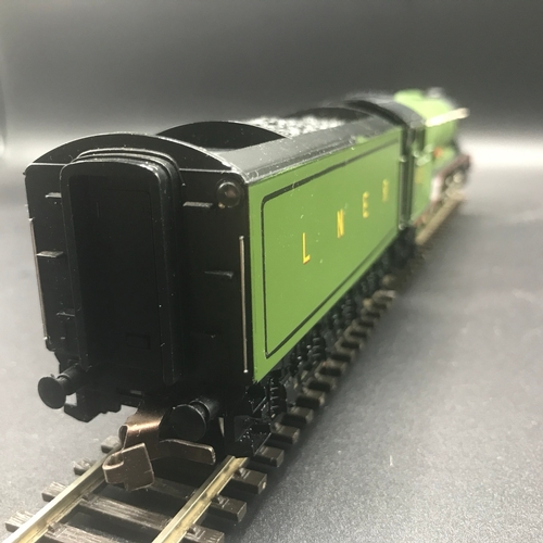 146 - Two Trix Trains OO Gauge Locomotives, Tested Runners, LNER Flying Scotsman 4-6-2 No.4472 and LNER Ho... 